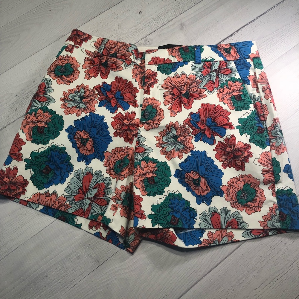 NWT Banana Republic Floral Shorts